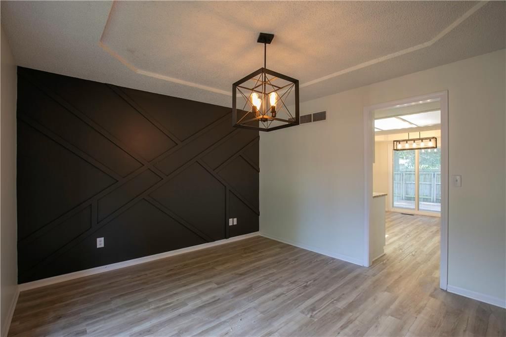 115 N PARK Drive — photo 21