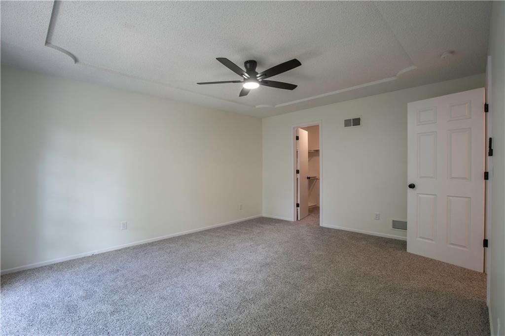 115 N PARK Drive — photo 26