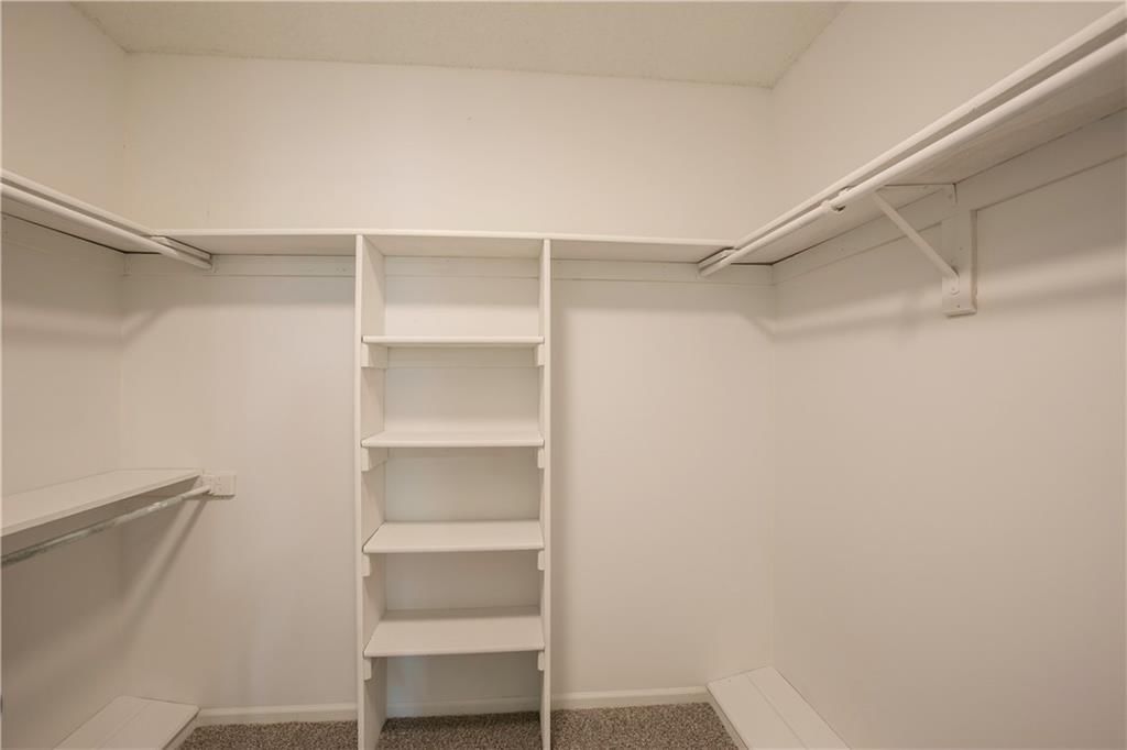 115 N PARK Drive — photo 28