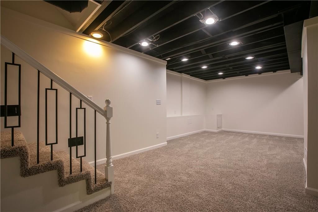 115 N PARK Drive — photo 42