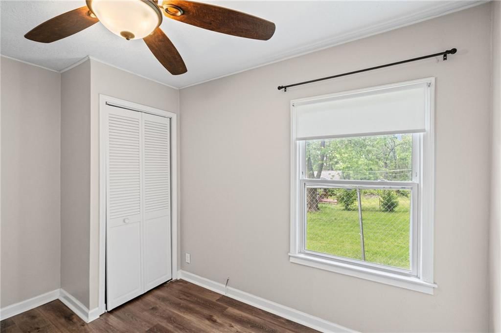 9022 Grand Avenue — photo 15