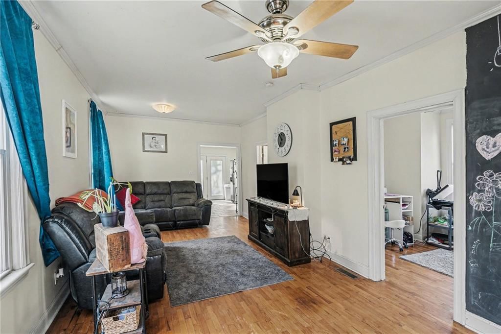 522 W Chestnut Street — photo 5