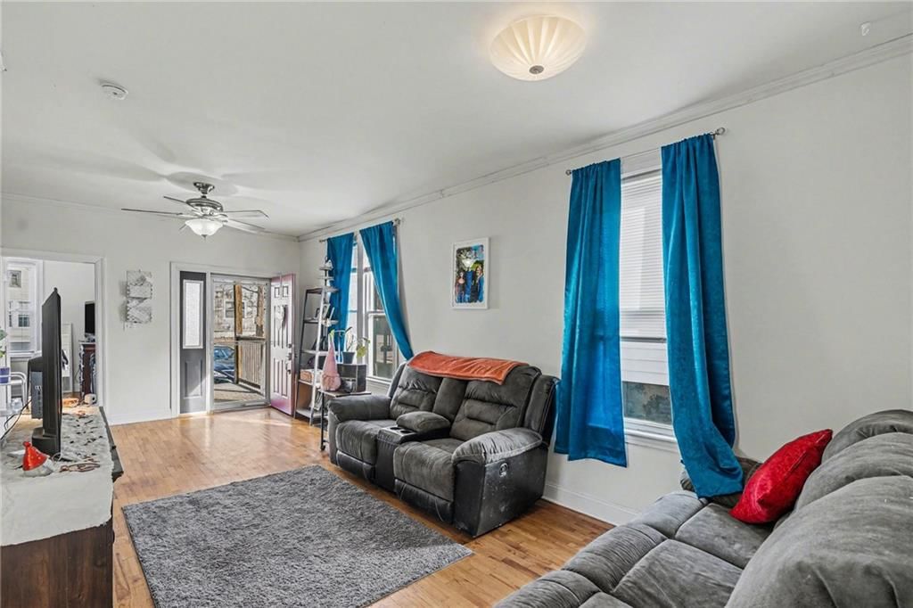 522 W Chestnut Street — photo 8