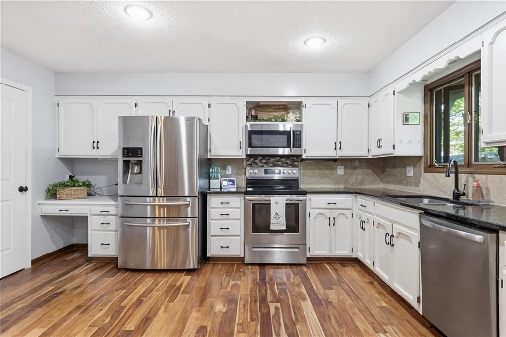5796 SE Pine Lane — photo 5