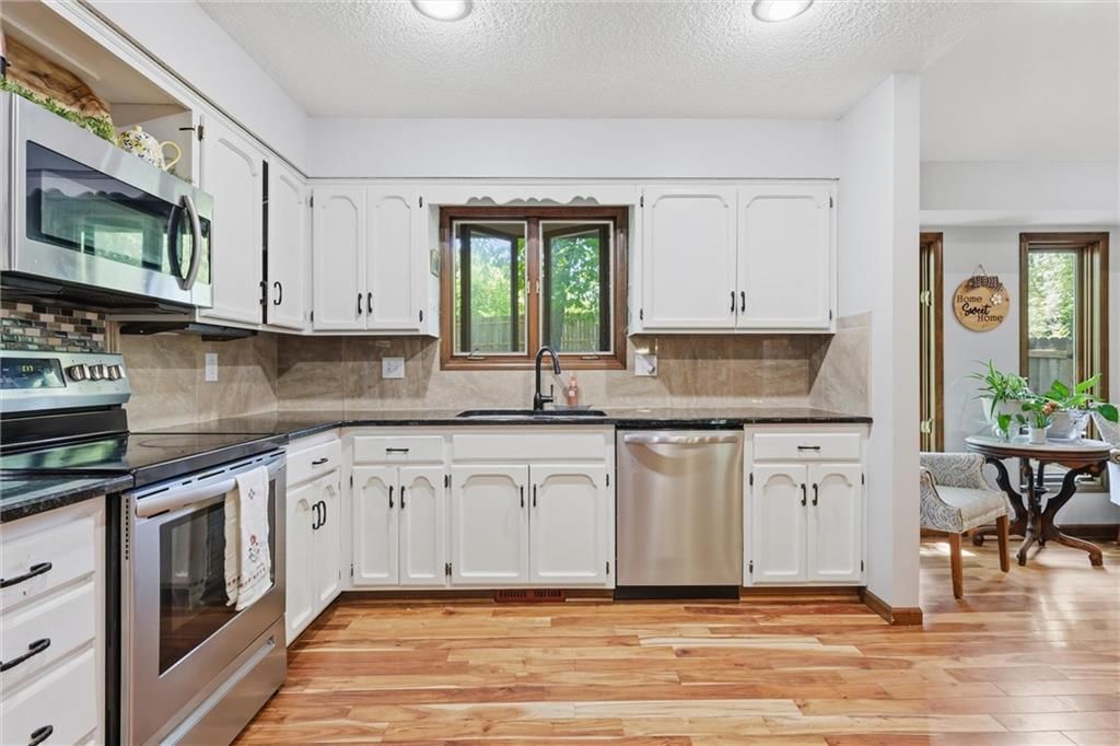 5796 SE Pine Lane — photo 7