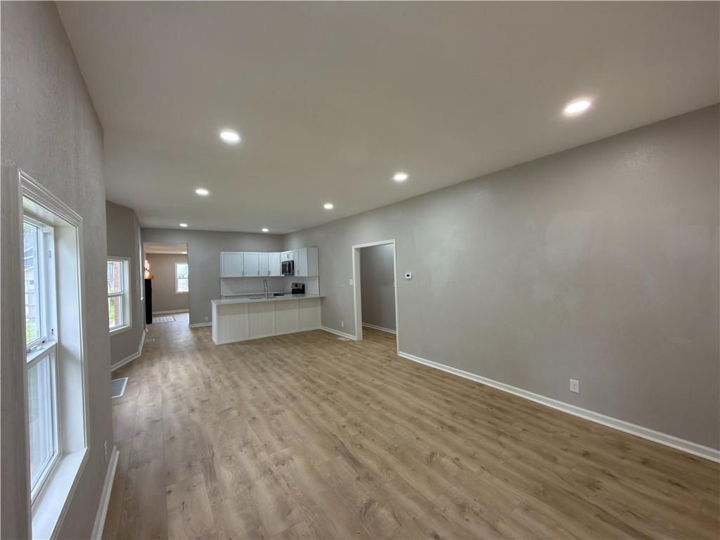2610 Sacramento Street — photo 4