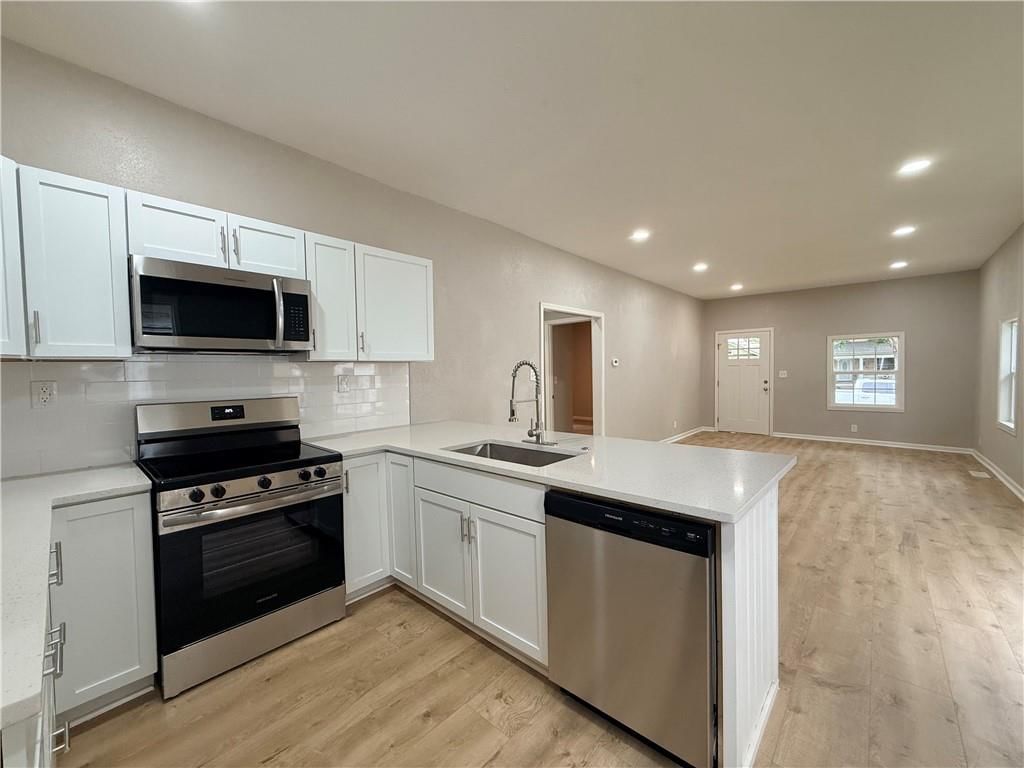 2610 Sacramento Street — photo 8