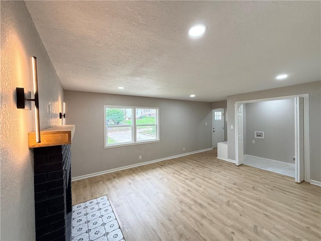 2610 Sacramento Street — photo 12