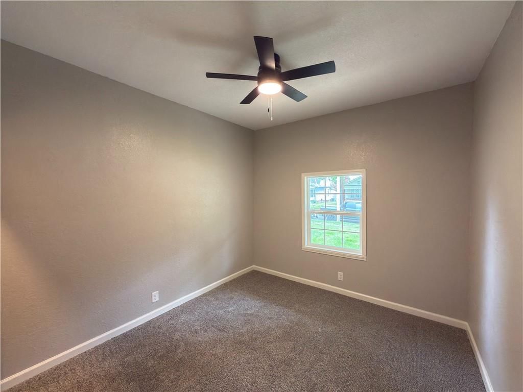 2610 Sacramento Street — photo 18