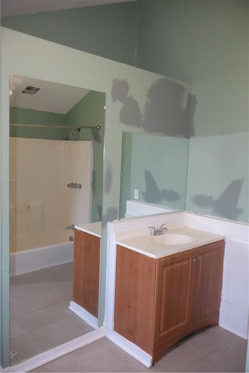 1248 S BROCKWAY Street — photo 9