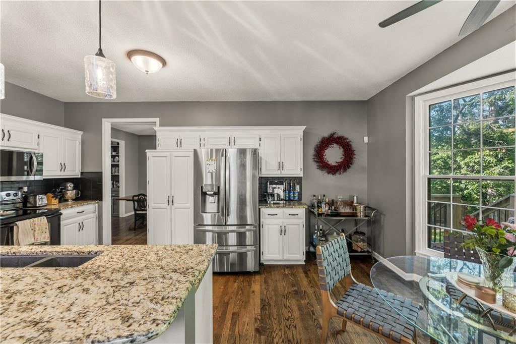 8803 W 132 Terrace — photo 9