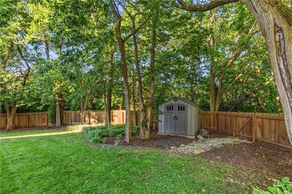 8803 W 132 Terrace — photo 28