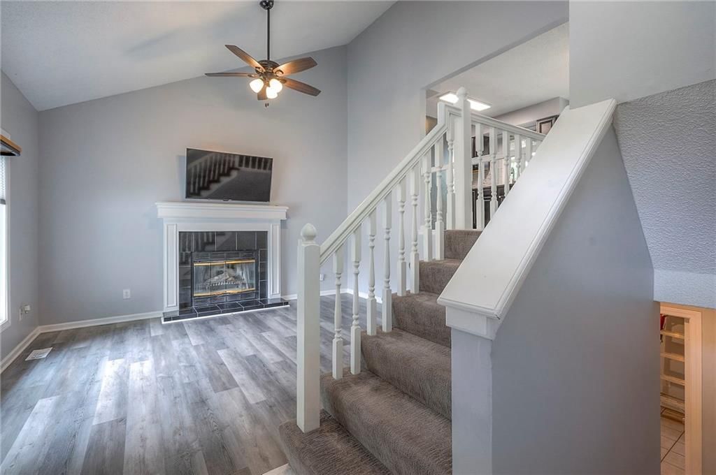 1032 NE Bristol Drive — photo 8