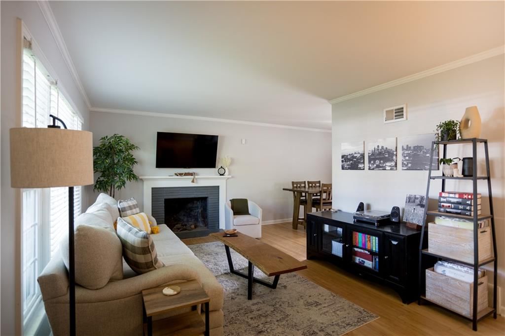 3813 W 79th Street — photo 11