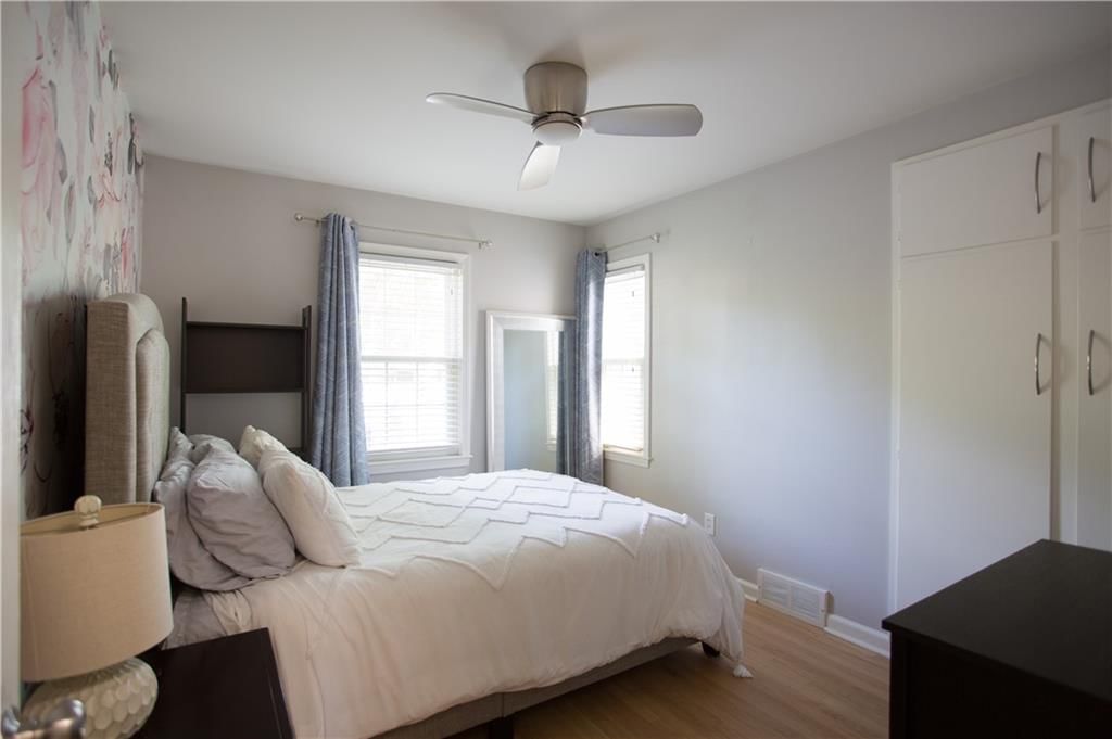 3813 W 79th Street — photo 28