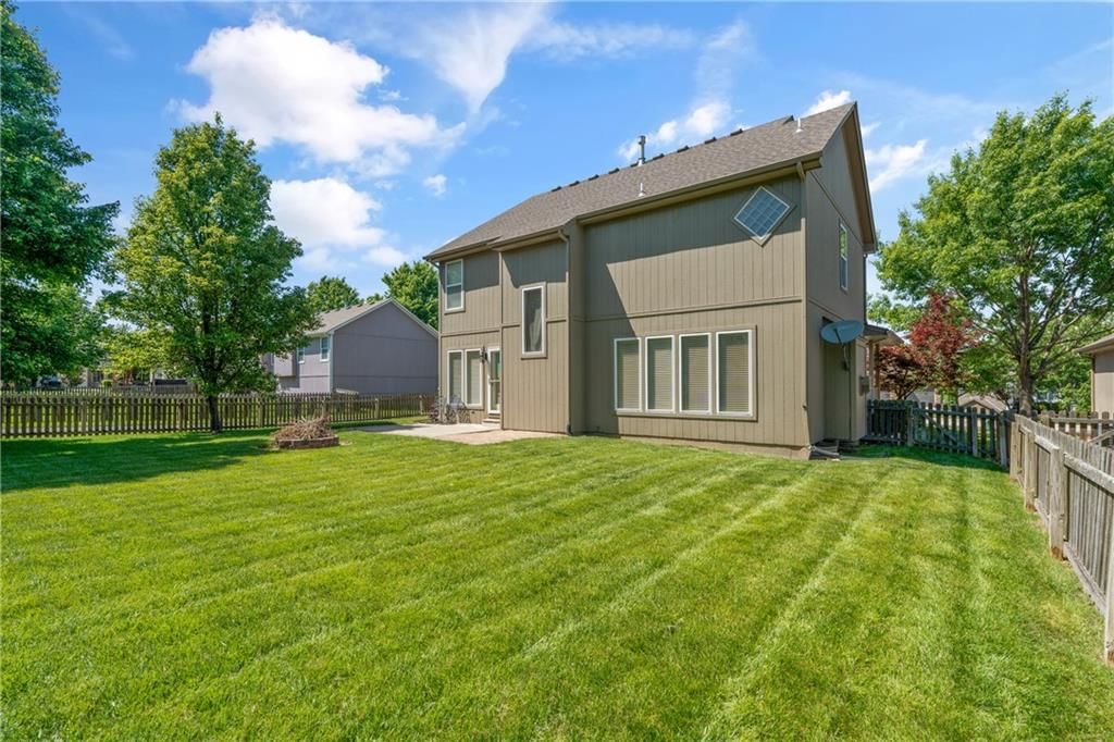 2208 NE Janessa Drive — photo 6