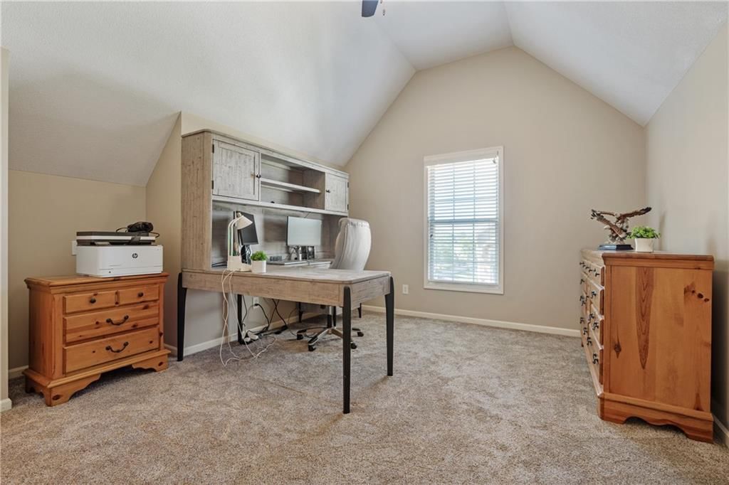 2208 NE Janessa Drive — photo 37