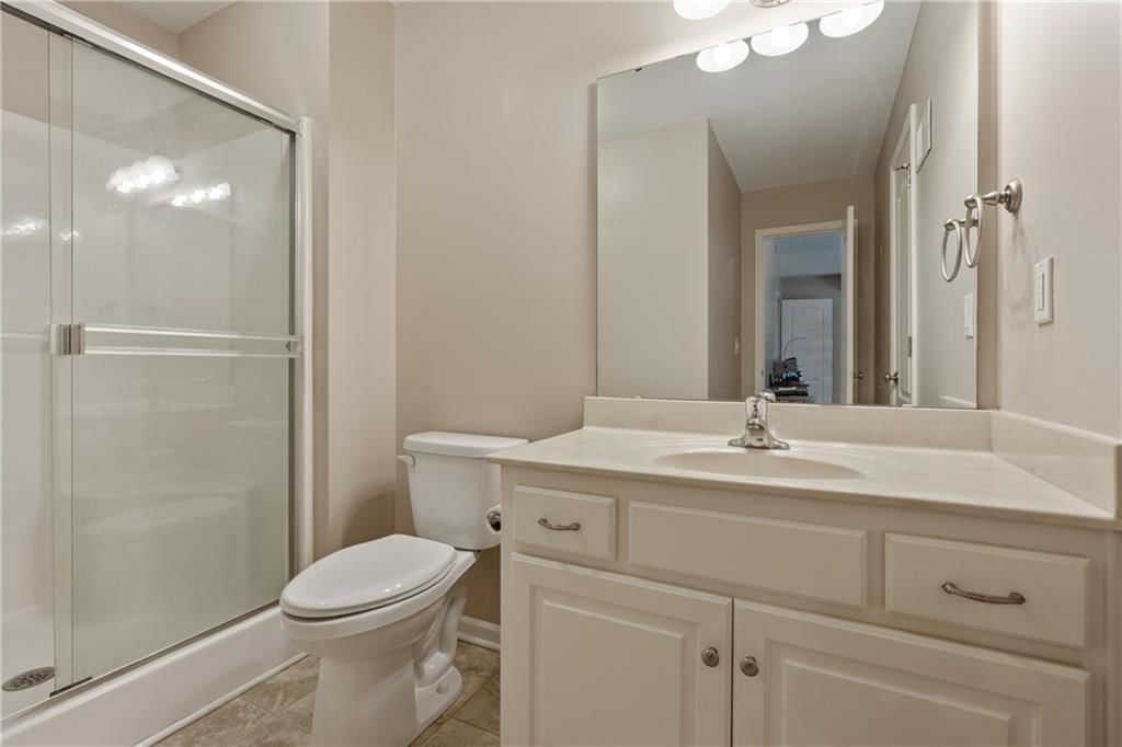 2208 NE Janessa Drive — photo 38