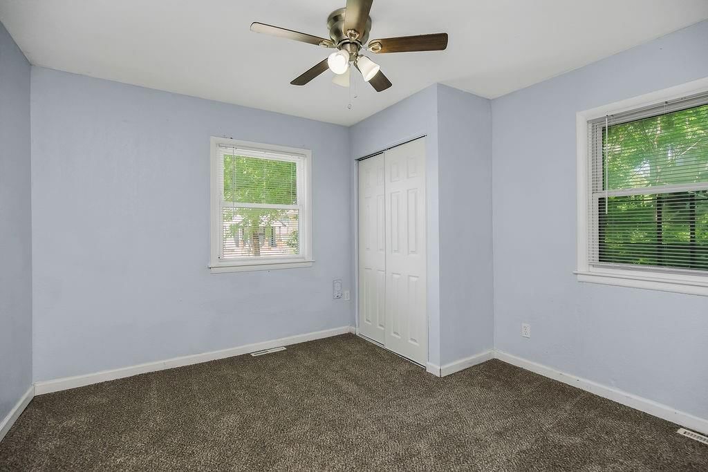2701 Oakley Avenue — photo 17