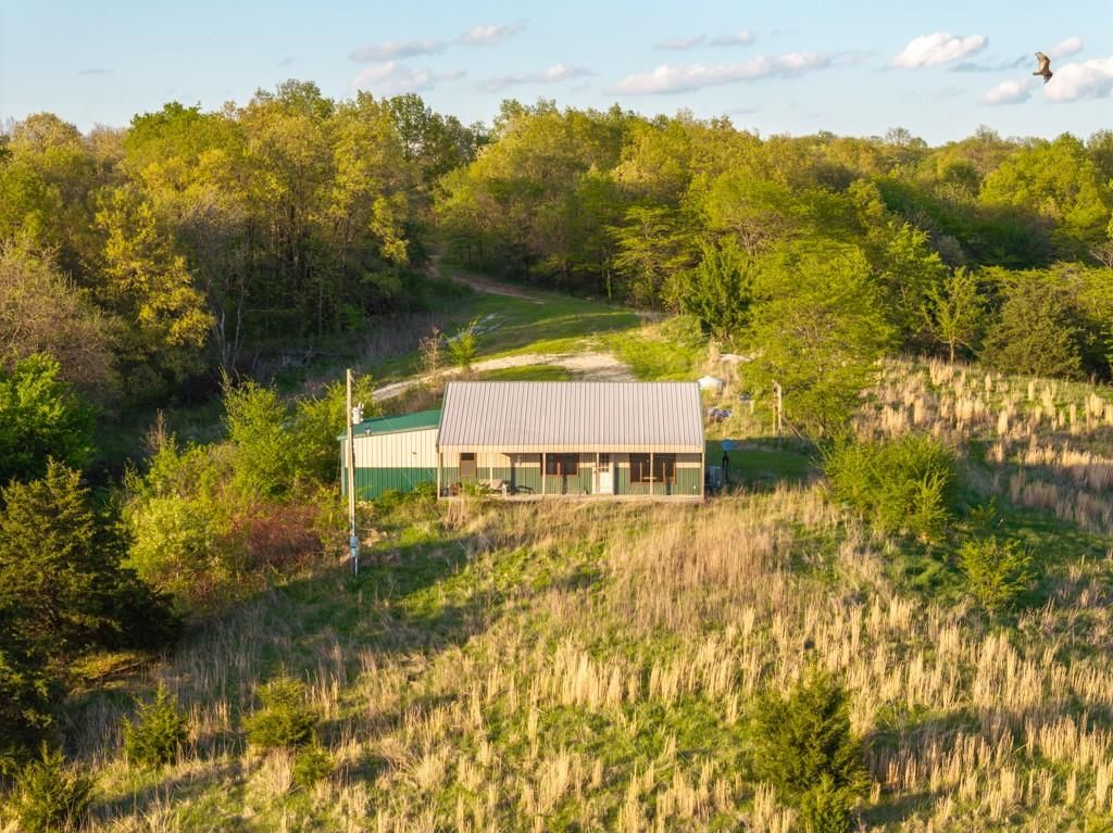 65200 Sultan Road — photo 31