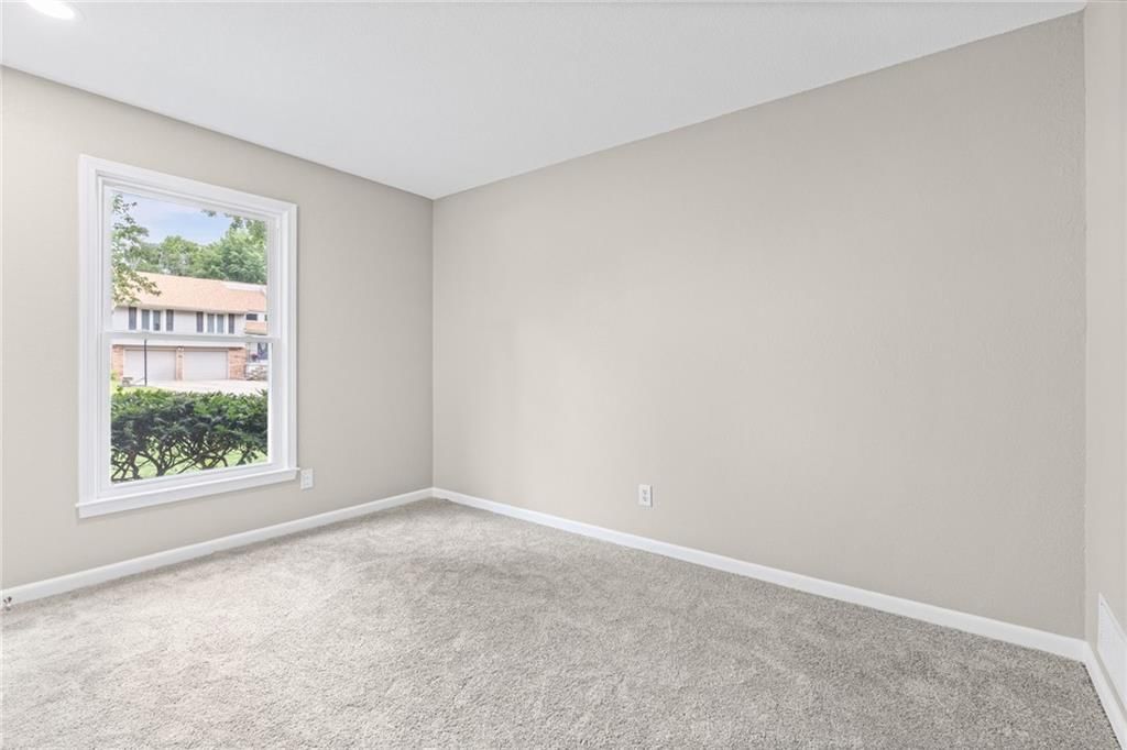 1605 High Drive — photo 17