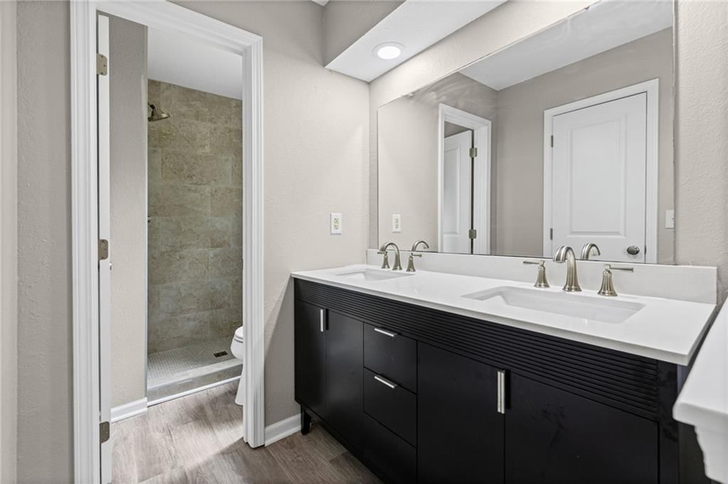 1605 High Drive — photo 24