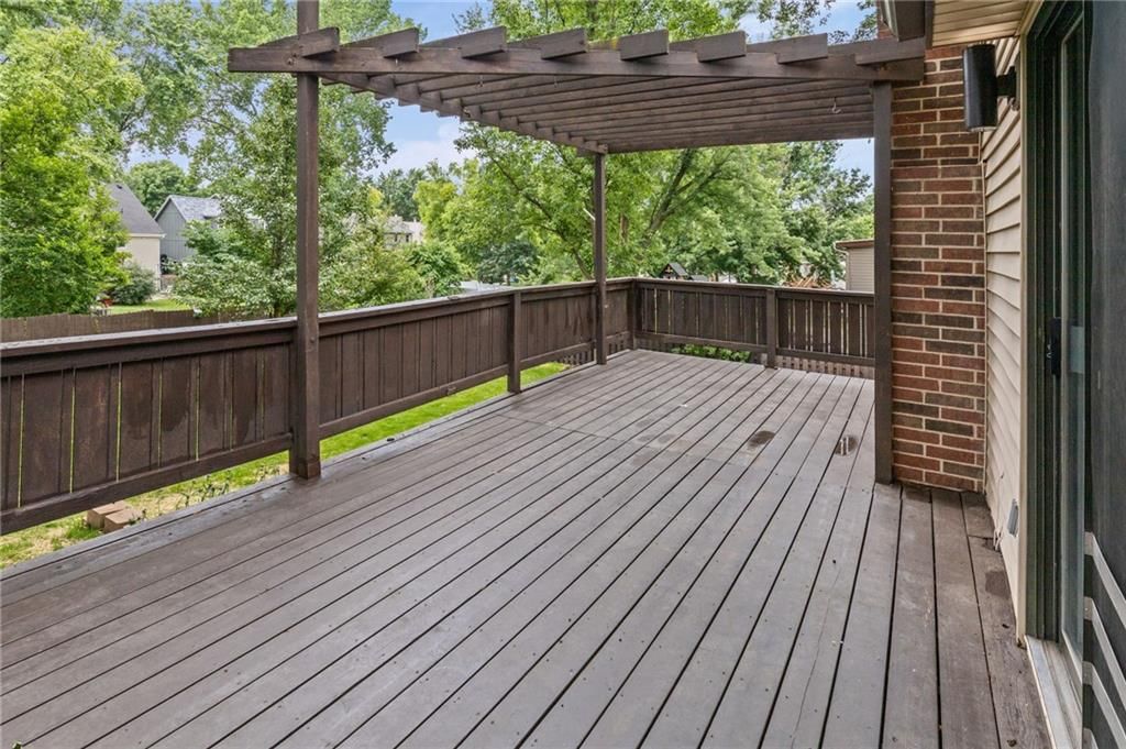 1605 High Drive — photo 37