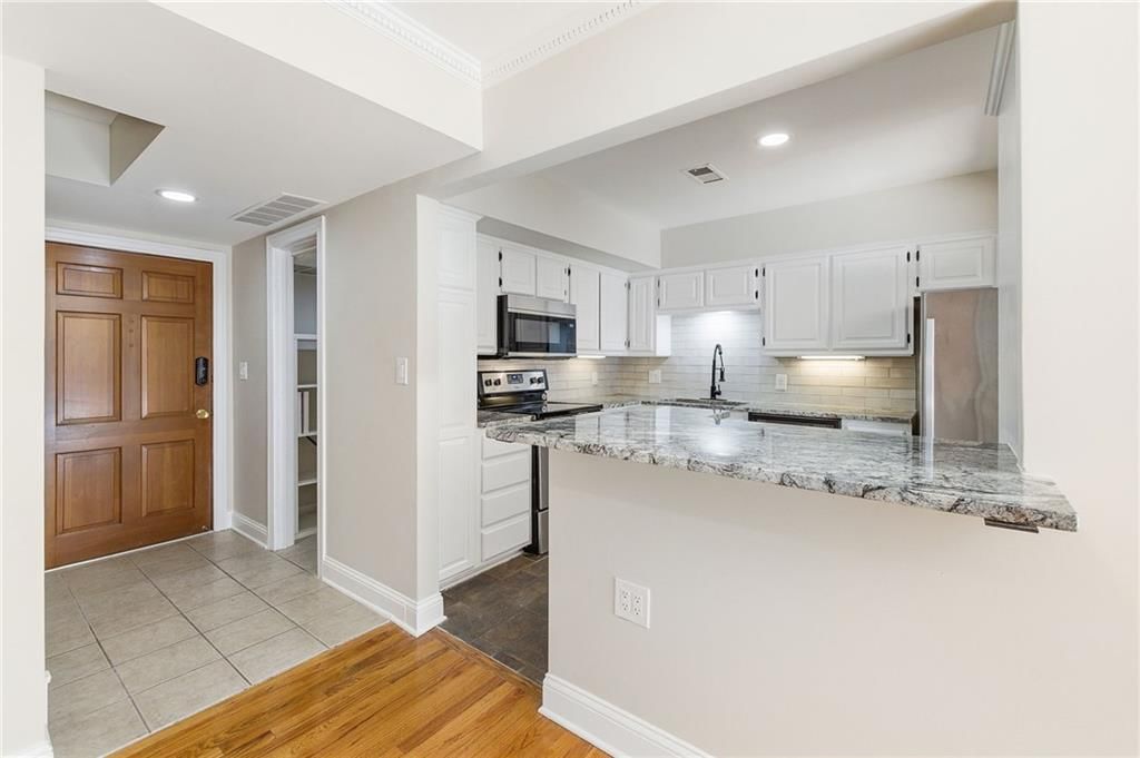 4511 Headwood Drive — photo 12