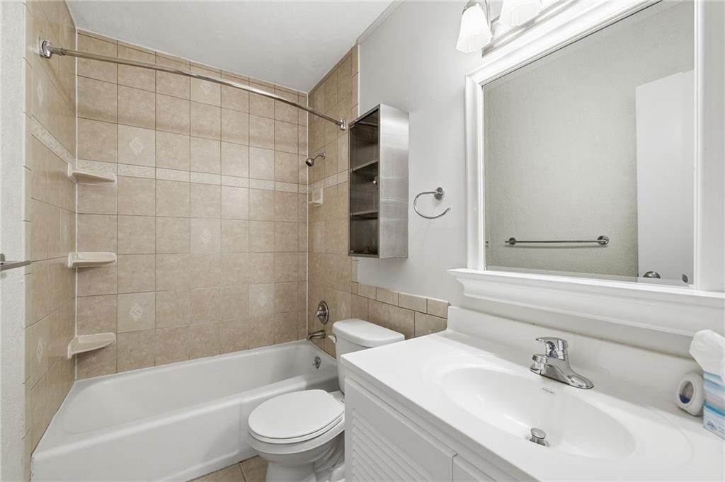 4511 Headwood Drive — photo 16