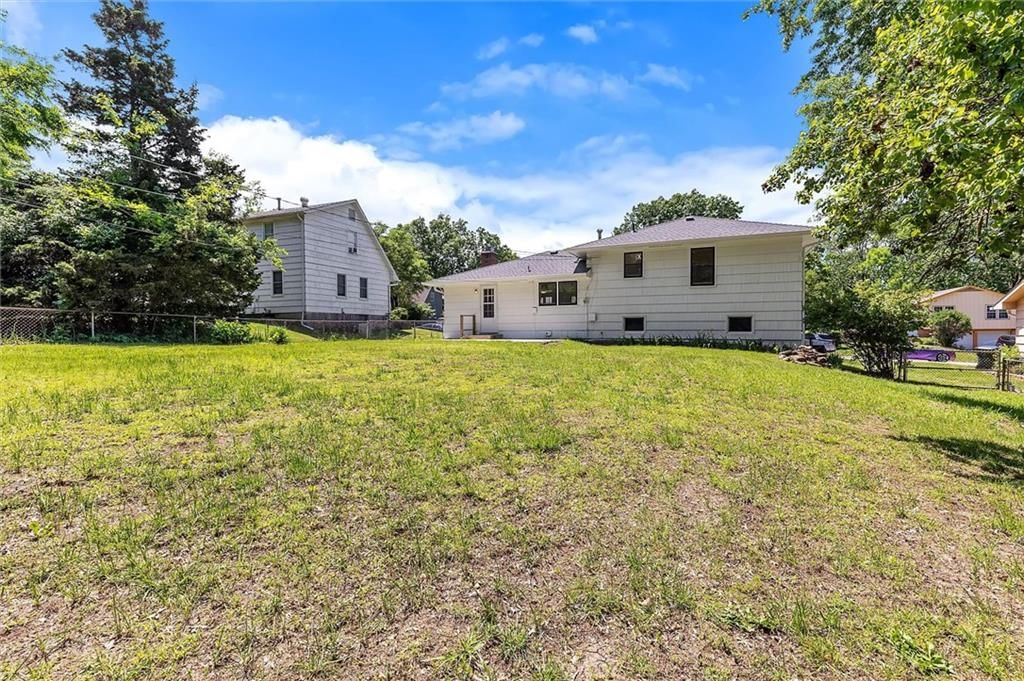 13509 Belmeade Avenue — photo 27