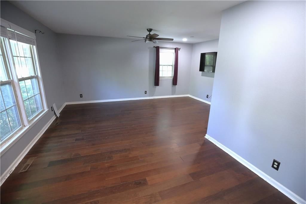 1908 Countryside Drive — photo 11