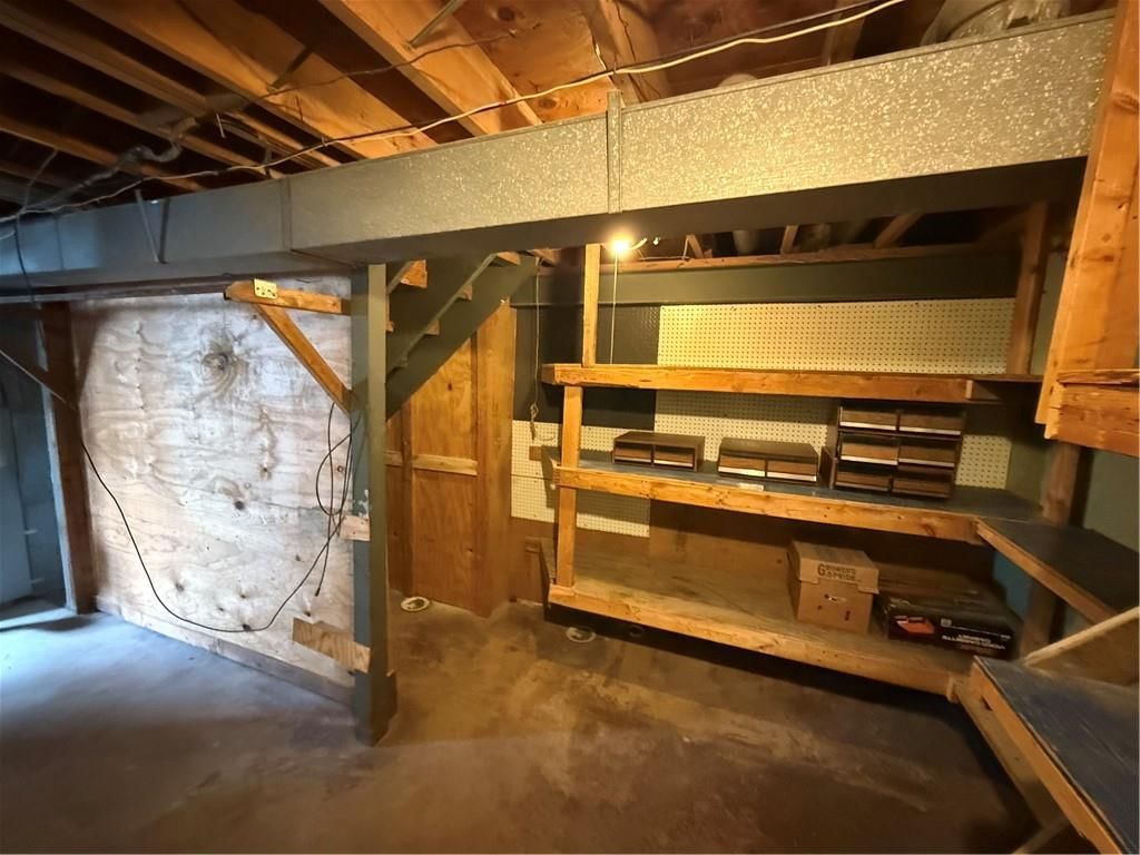 7525 E 52nd Street — photo 26