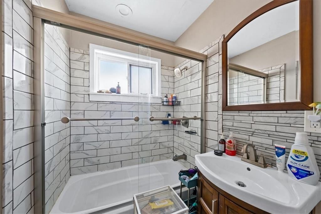 1316 E 62ND Street — photo 17