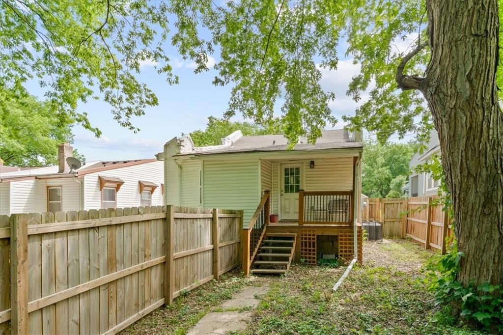 1316 E 62ND Street — photo 20