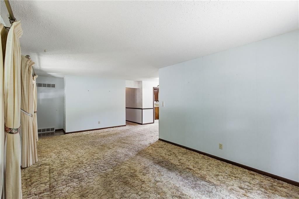 3113 S Scott Avenue — photo 5