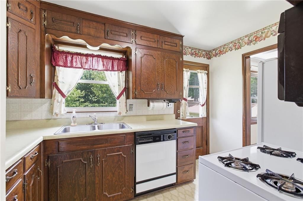 3113 S Scott Avenue — photo 14