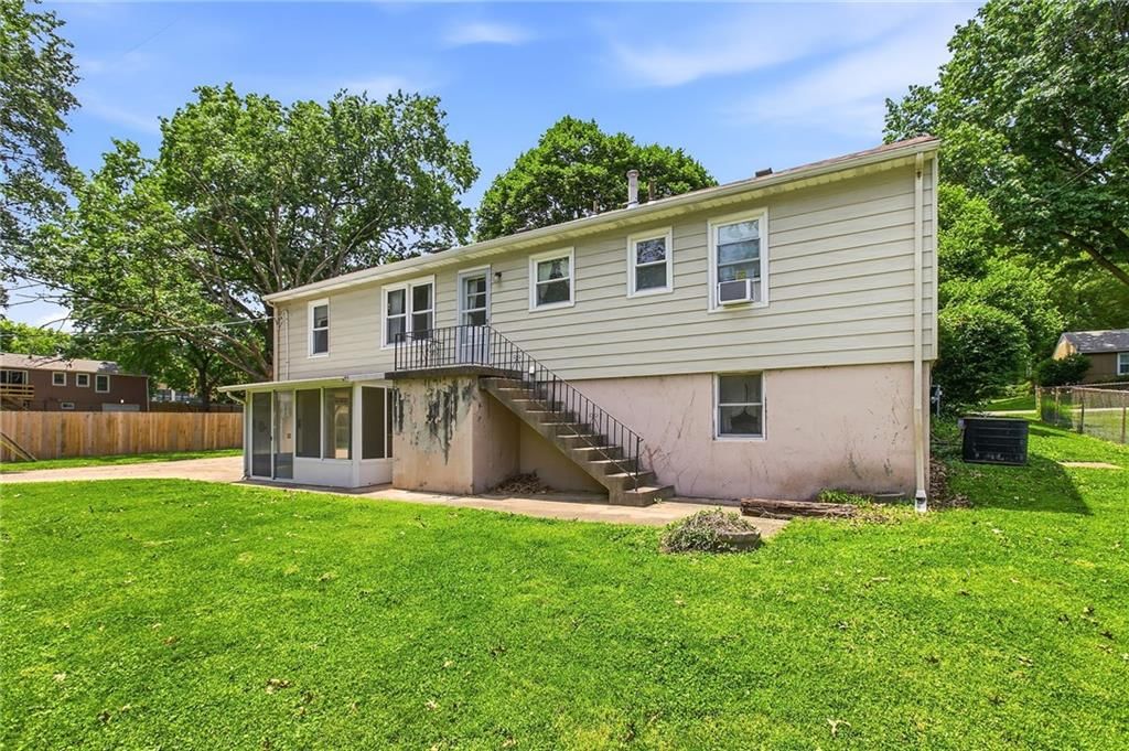 3113 S Scott Avenue — photo 39