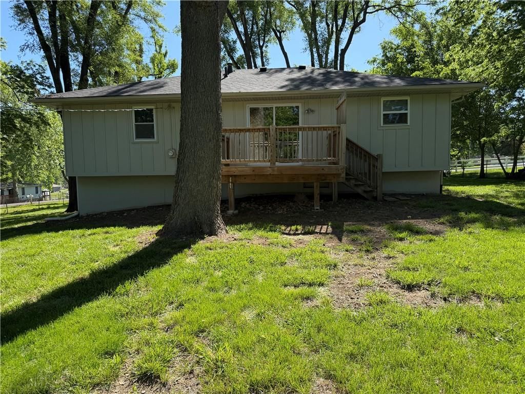 15604 Allen Avenue — photo 15
