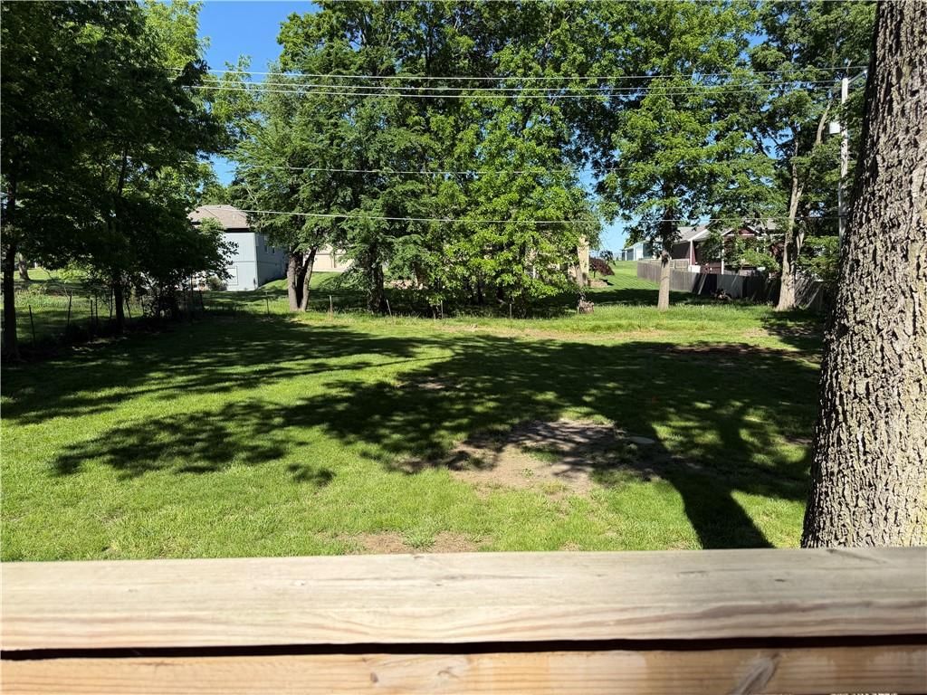 15604 Allen Avenue — photo 17