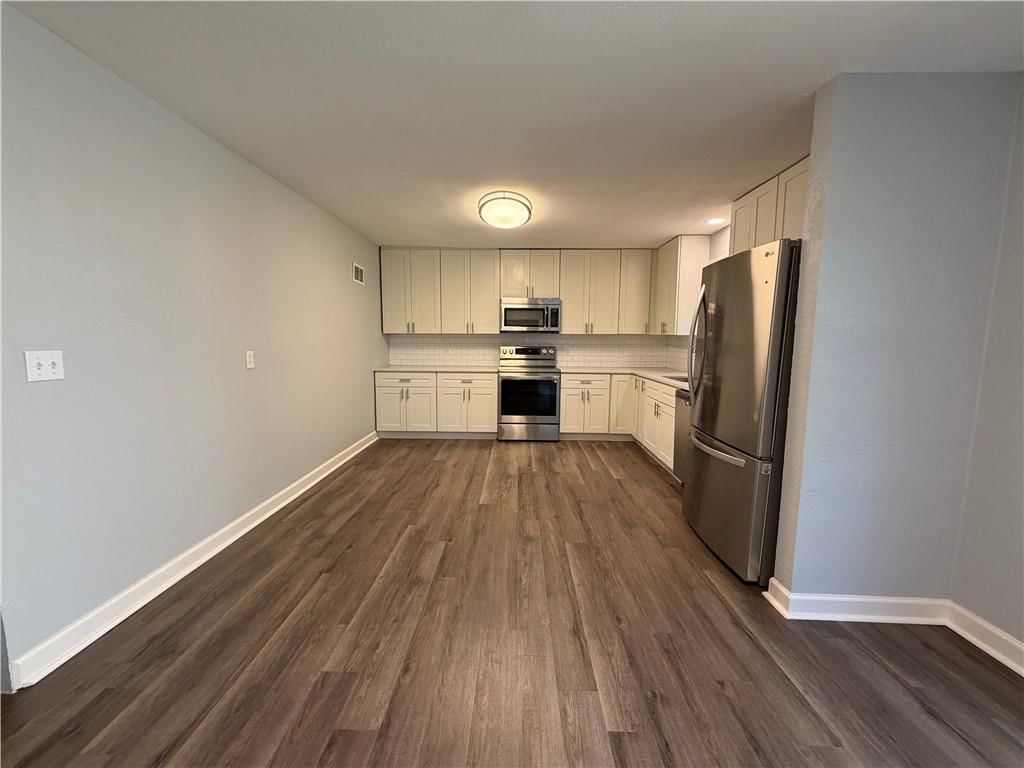 15604 Allen Avenue — photo 20