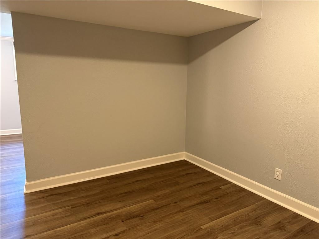 15604 Allen Avenue — photo 25