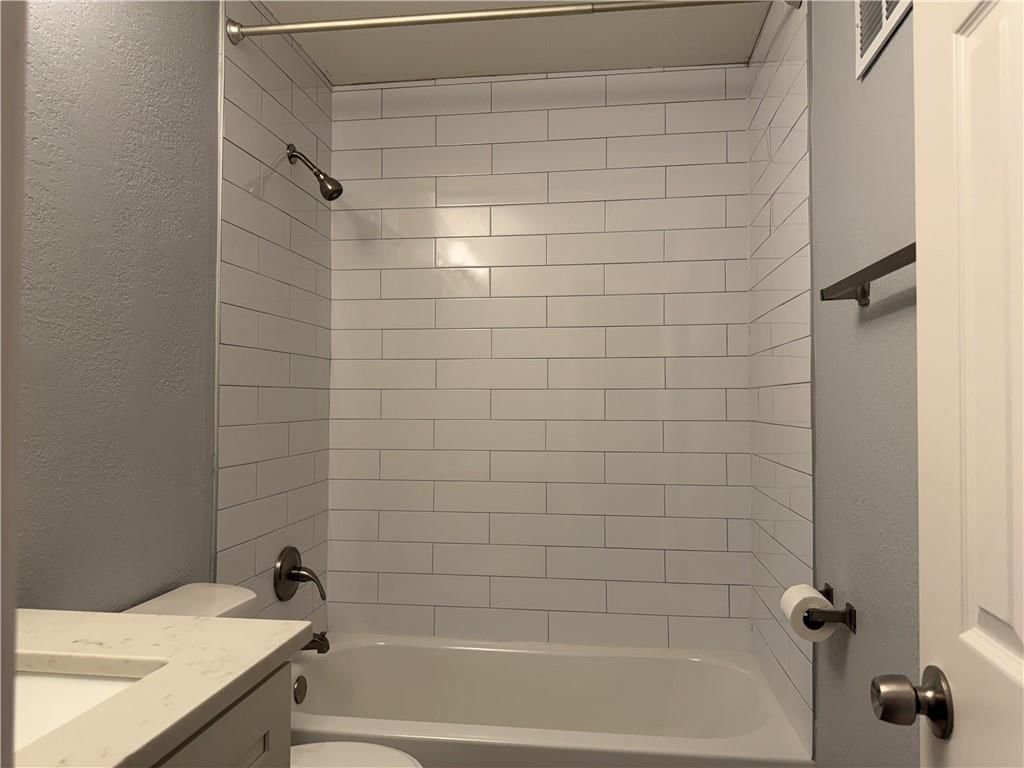 15604 Allen Avenue — photo 38
