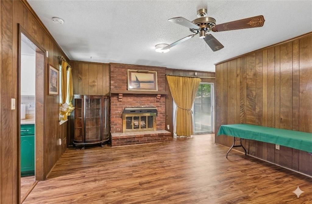 316 Hawthorne Drive — photo 13