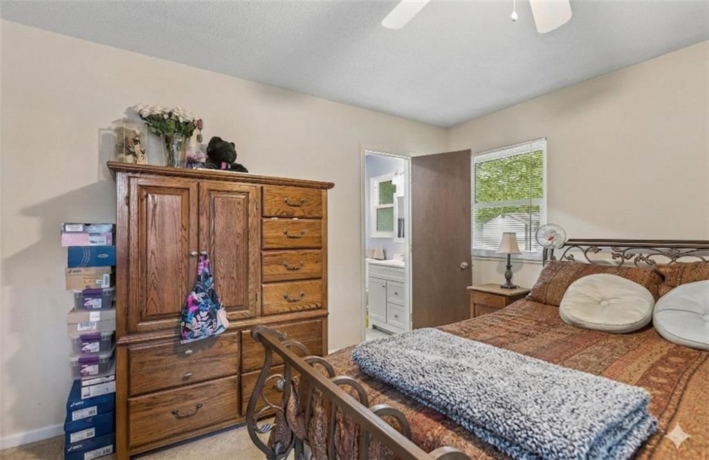 316 Hawthorne Drive — photo 16