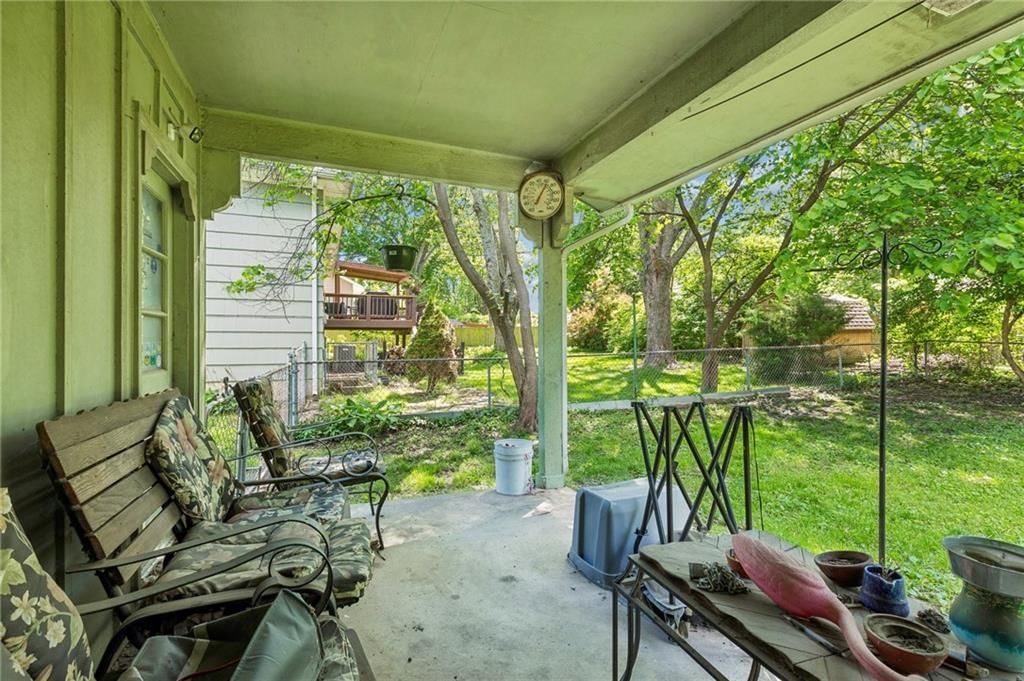 316 Hawthorne Drive — photo 26
