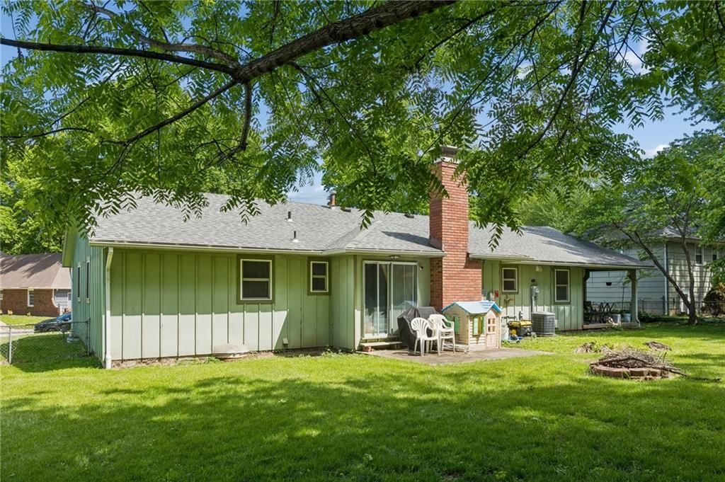 316 Hawthorne Drive — photo 30