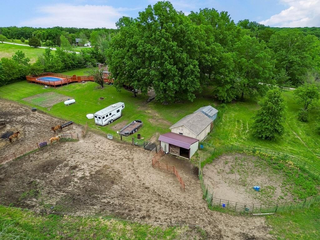 2526 Tri County Line Road — photo 47