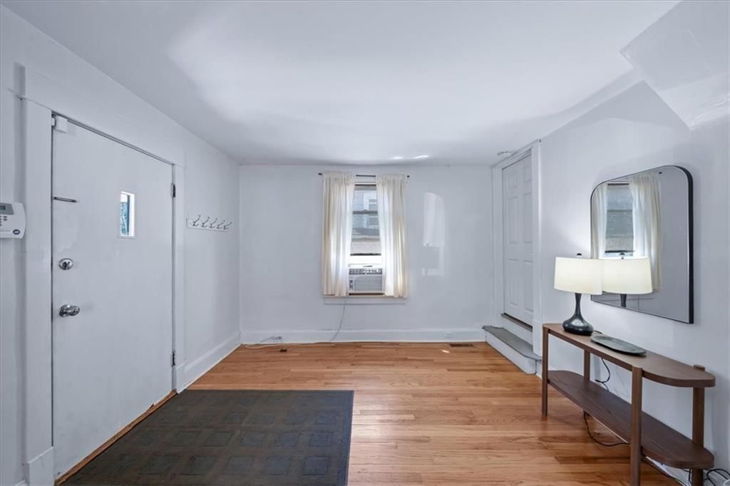 4508 Cambridge Street — photo 3