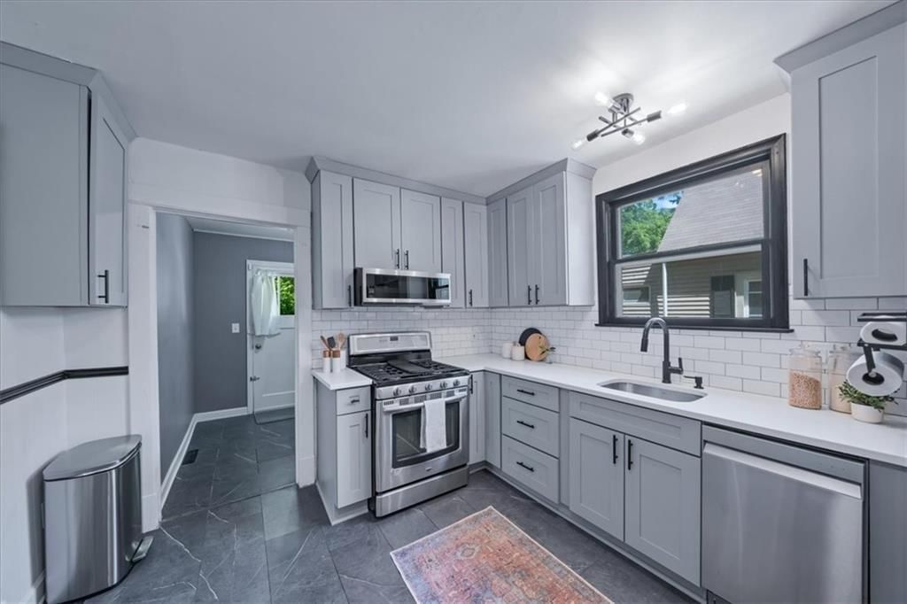 4508 Cambridge Street — photo 9