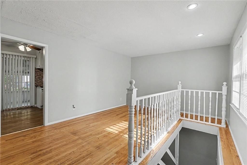 9318 Palmer Avenue — photo 6
